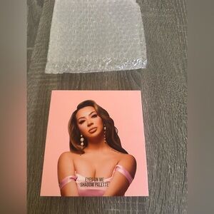 Beauty Creations x Evettex Pink Shadow Palette